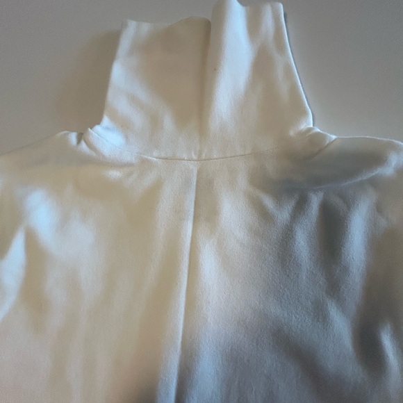 White Cotton Turtleneck by Meister Sport Knits, Long Sleeve, Sz S - Picture 4 of 10